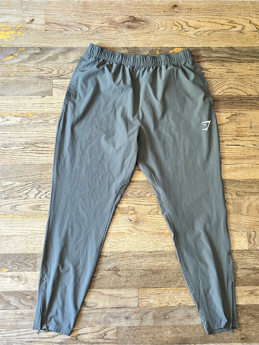 Gym shark joggers
